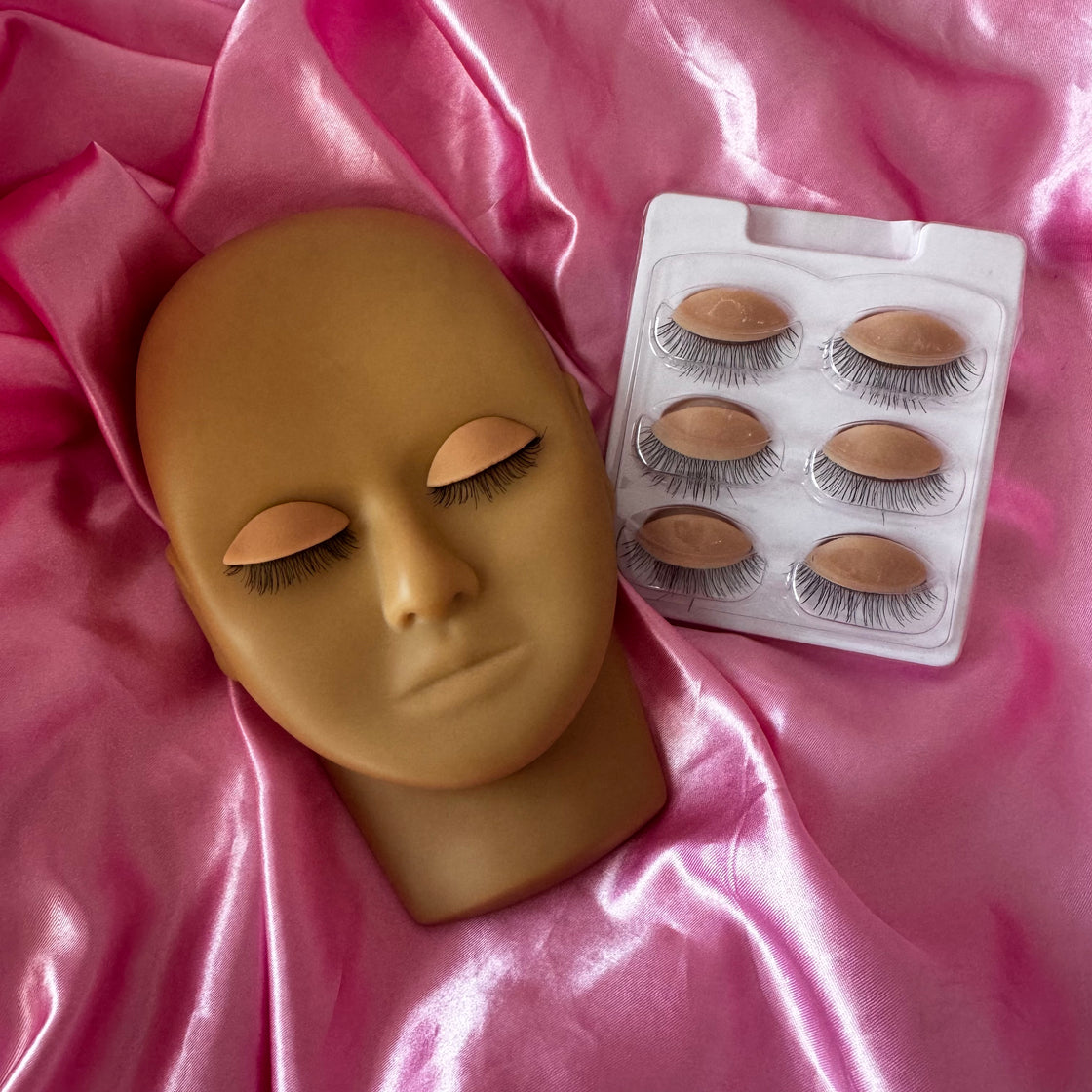 Mini Mannequin Head (with removable eyes)